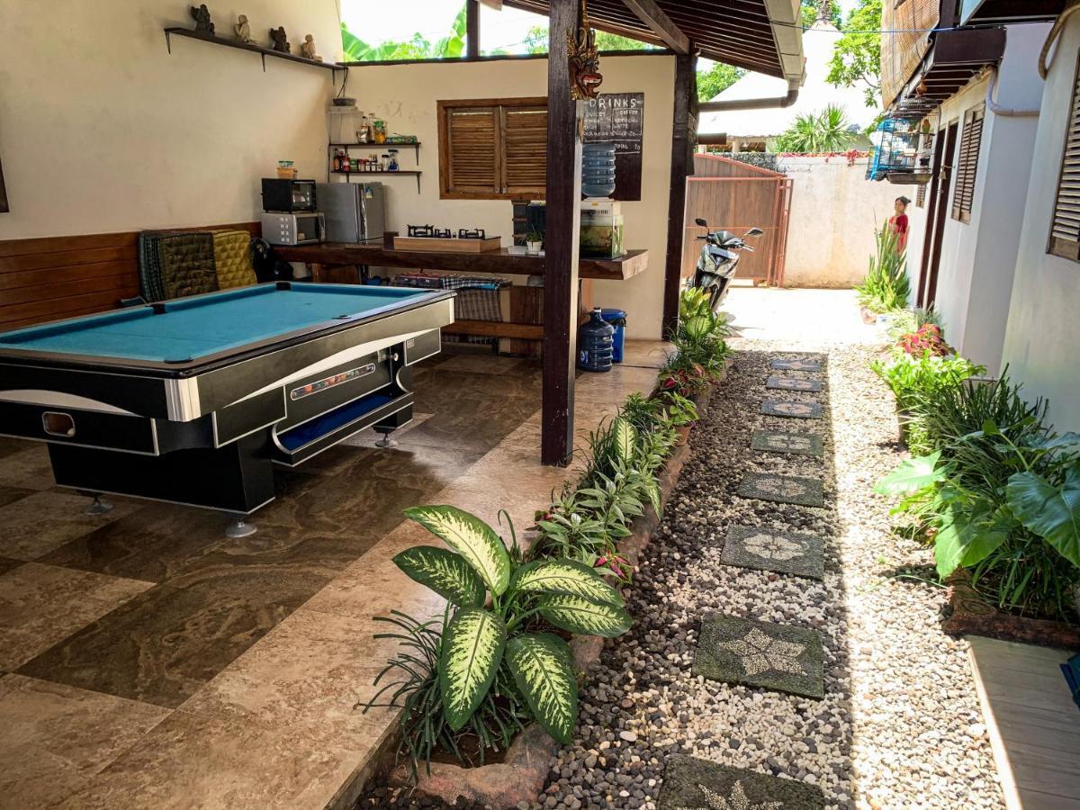 Capung Guesthouse Jimbaran  Bagian luar foto